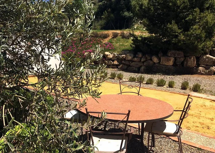 La Sorpresa ベッド・アンド・ブレックファスト 4*